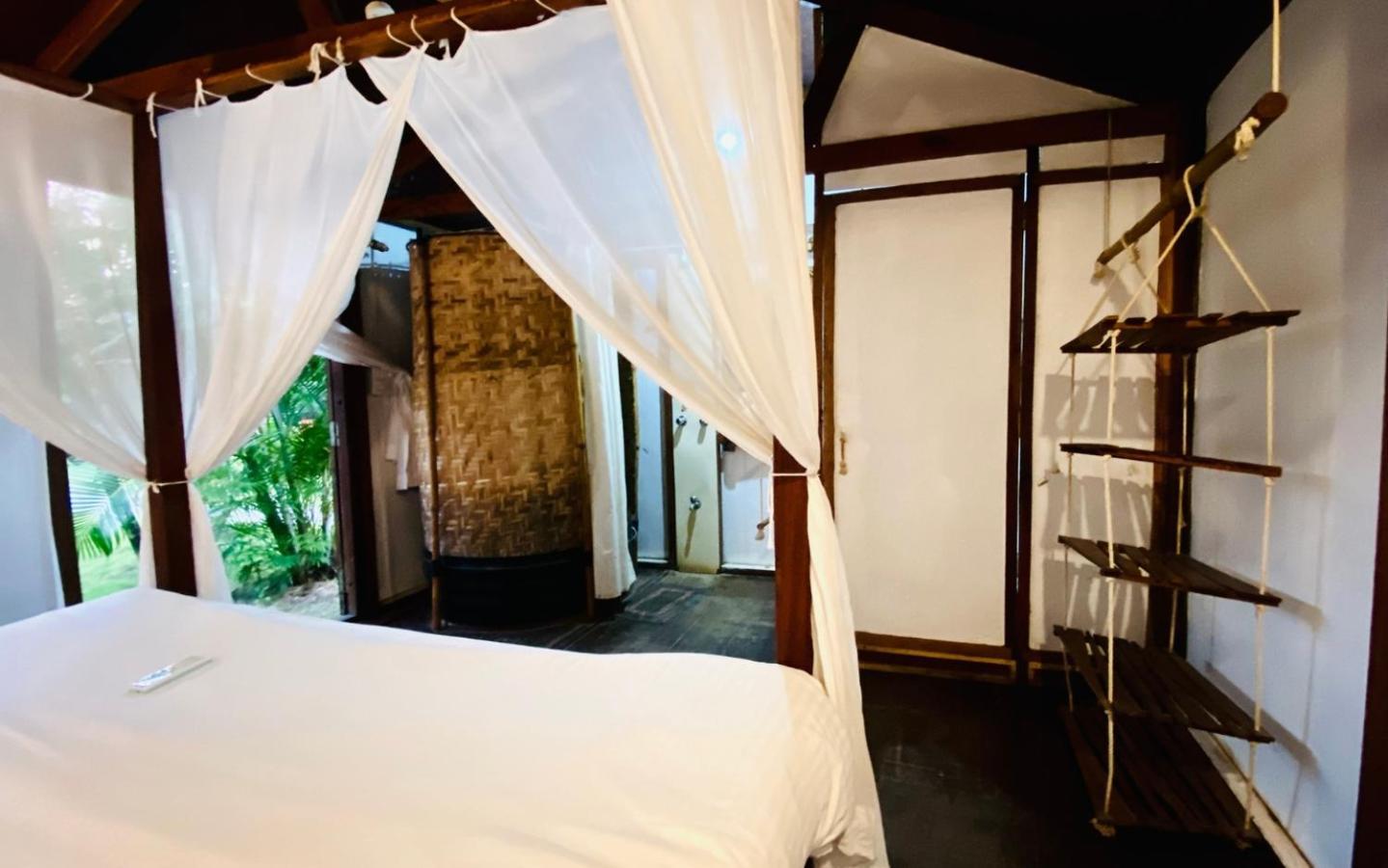Village Susegat Beach Resort Morjim Bagian luar foto